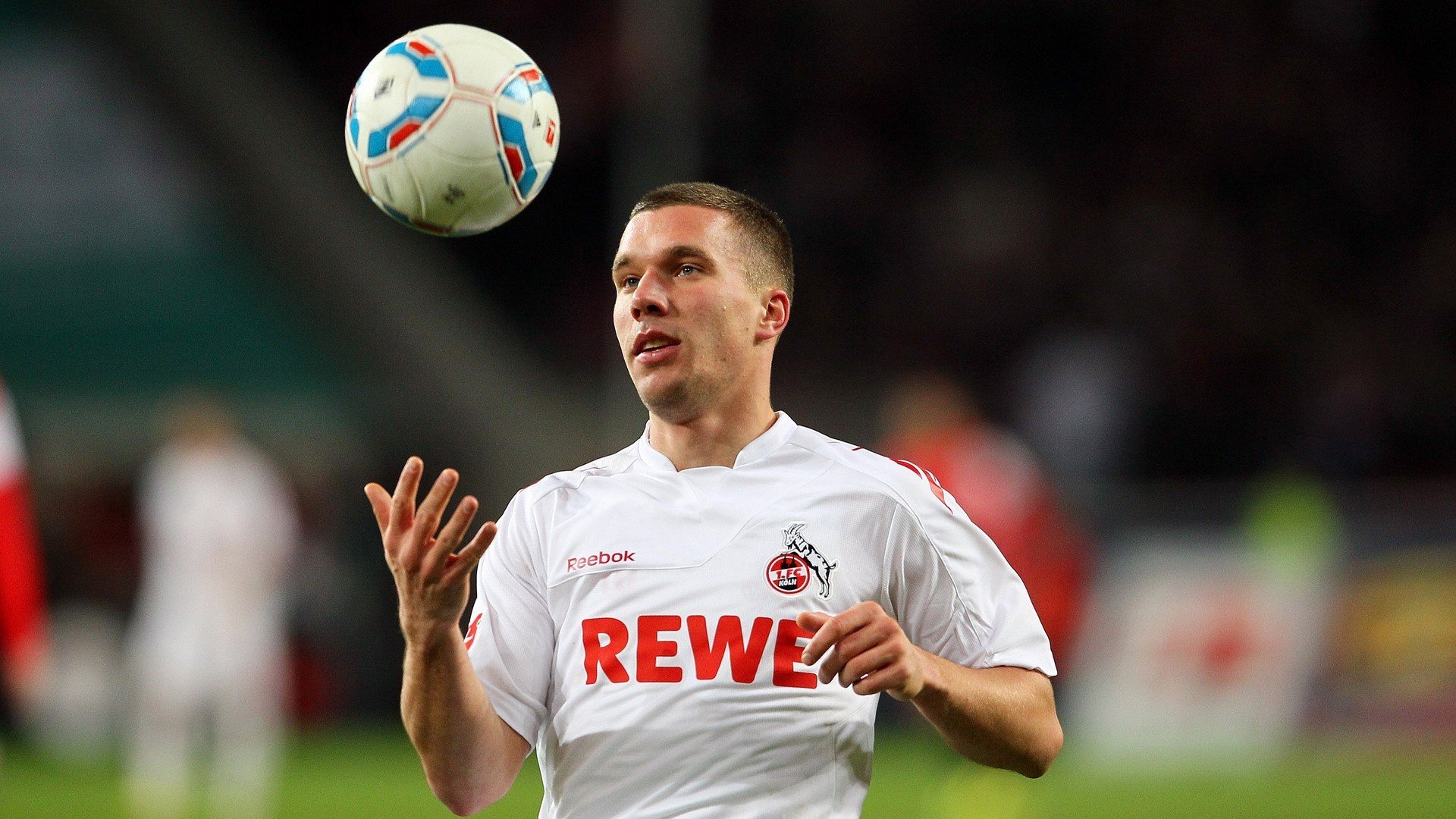 巴塞罗那遭受重创，欧冠前景堪忧，巴塞罗那被逆转的欧冠比赛