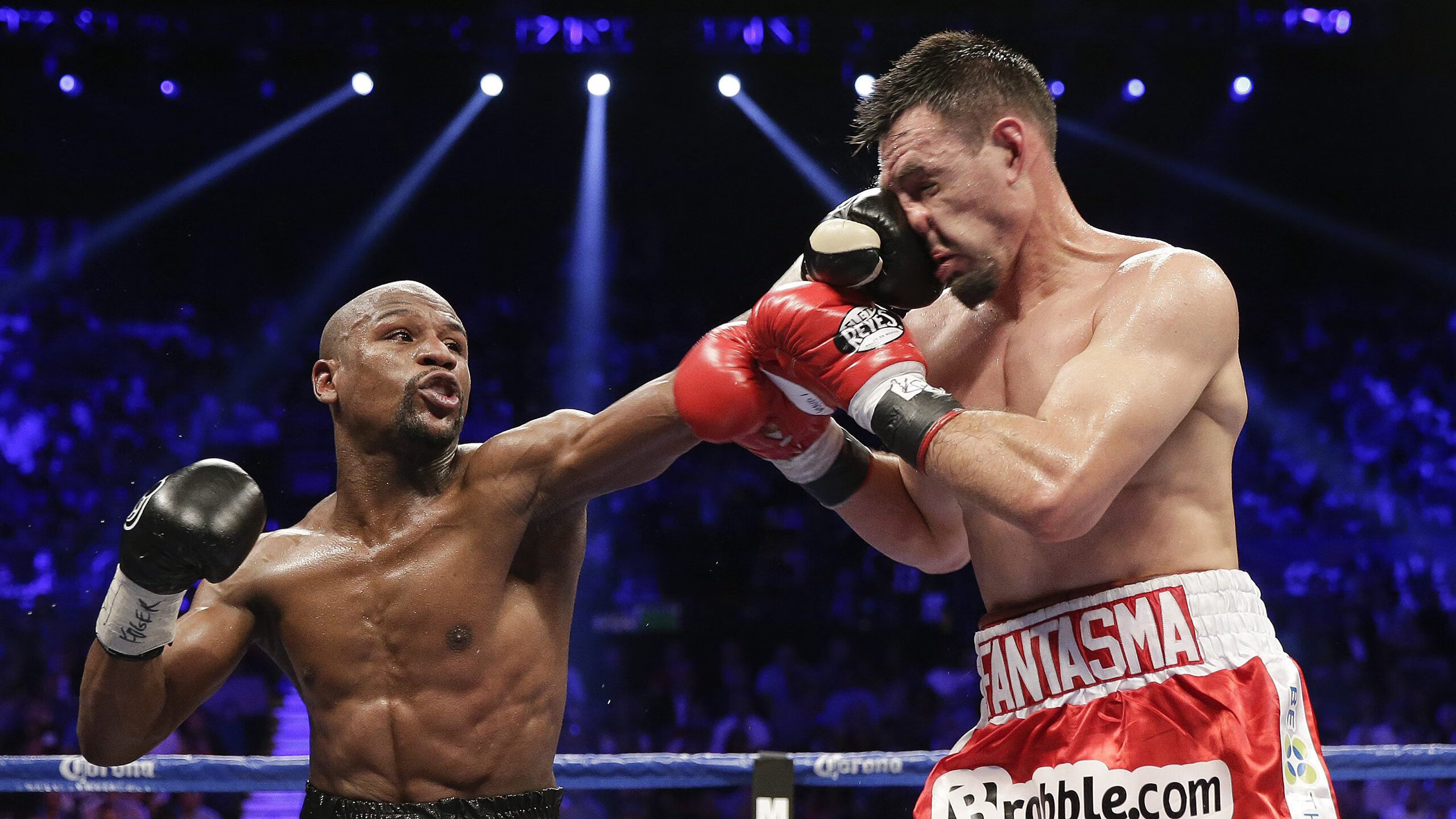 《女性电竞崛起:粉丝和选手共同撑起一个新局面》